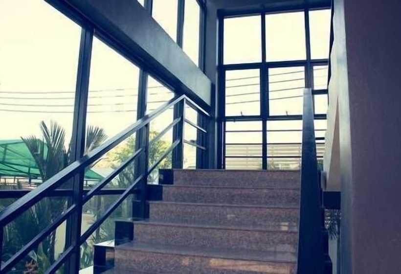 فندق Waen Petch Place