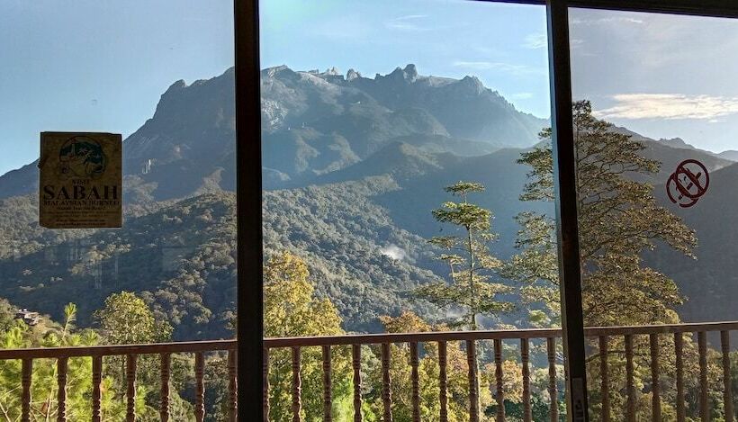 فندق Wayn Zen Rose Cabin