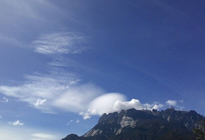 فندق Wayn Zen Rose Cabin