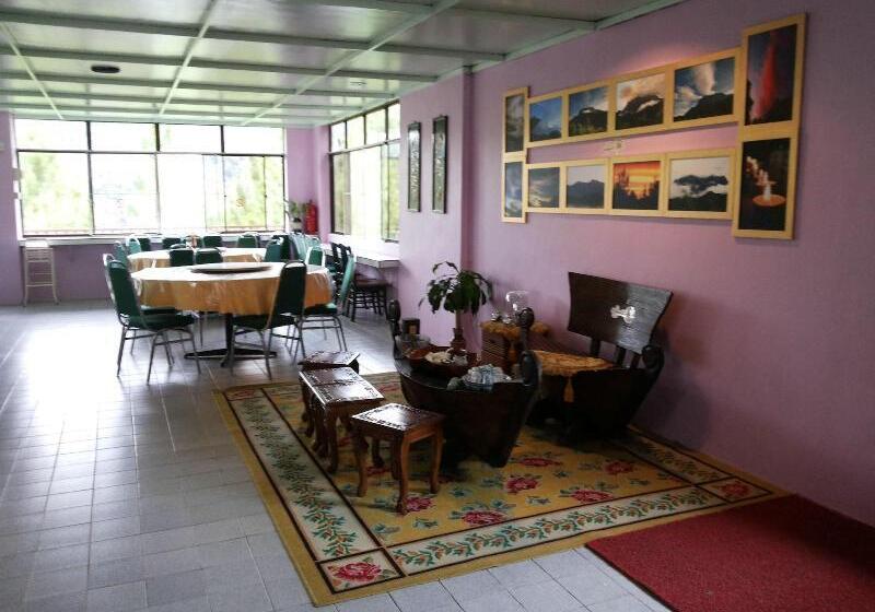 فندق Wayn Zen Rose Cabin