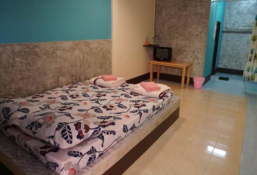 호텔 White Square Rayong