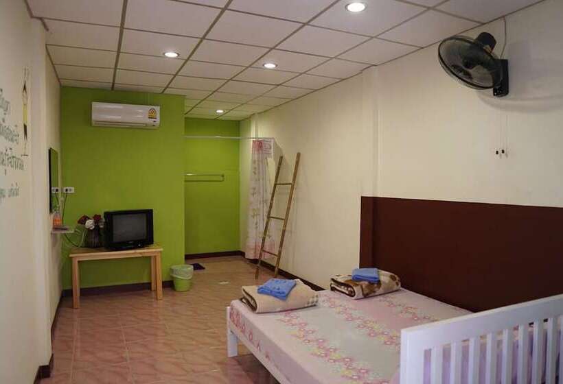 호텔 White Square Rayong