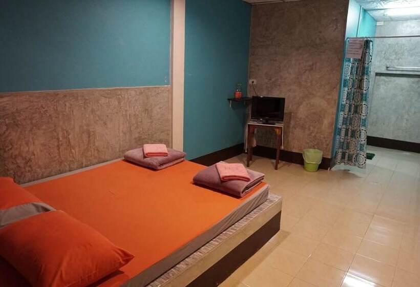 호텔 White Square Rayong