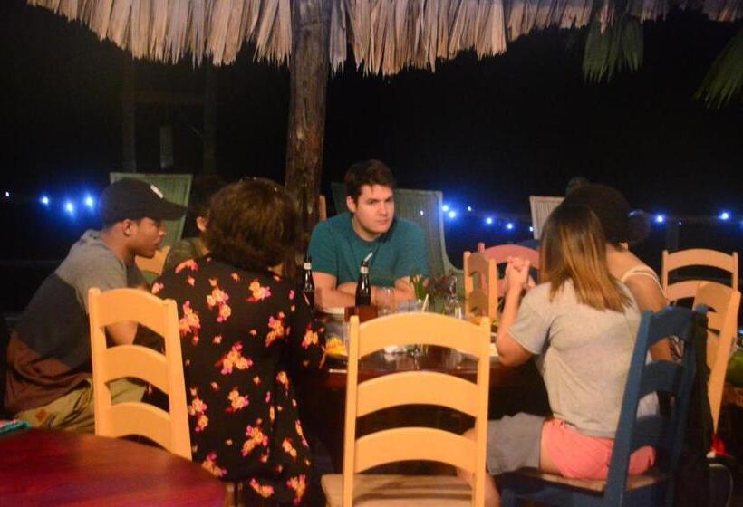 Lamanai Hotel & Marina