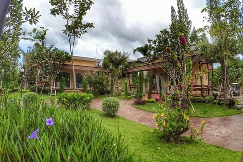 Lemon Chalet Kaeng Krachan Resort