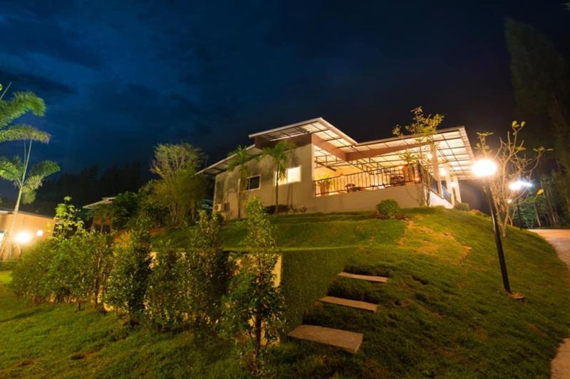 Lemon Chalet Kaeng Krachan Resort