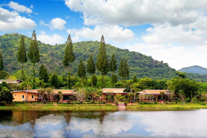 Lemon Chalet Kaeng Krachan Resort