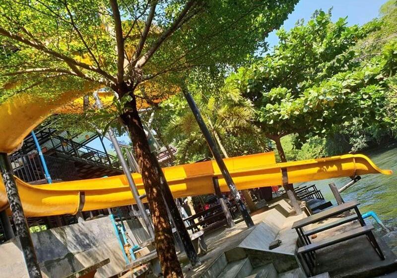 Natthapon Resort Kaeng Kachan