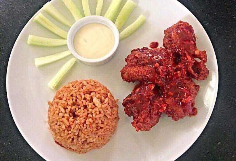 Puesta Del Sol Beach Bungalows