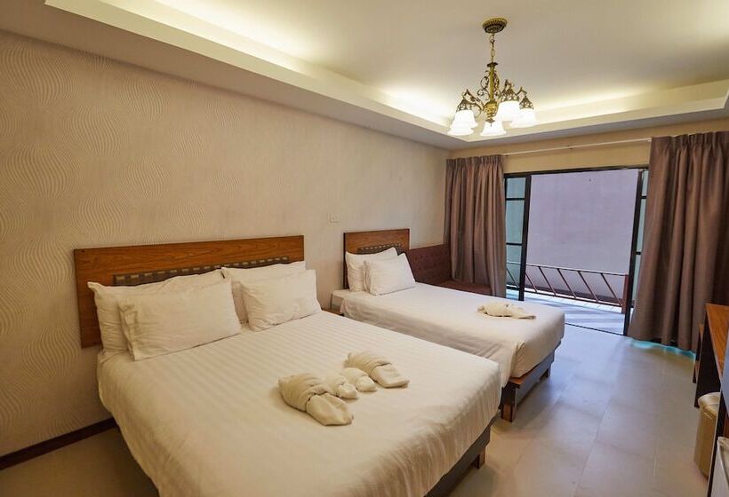 Rapeepong Resort Nanthai