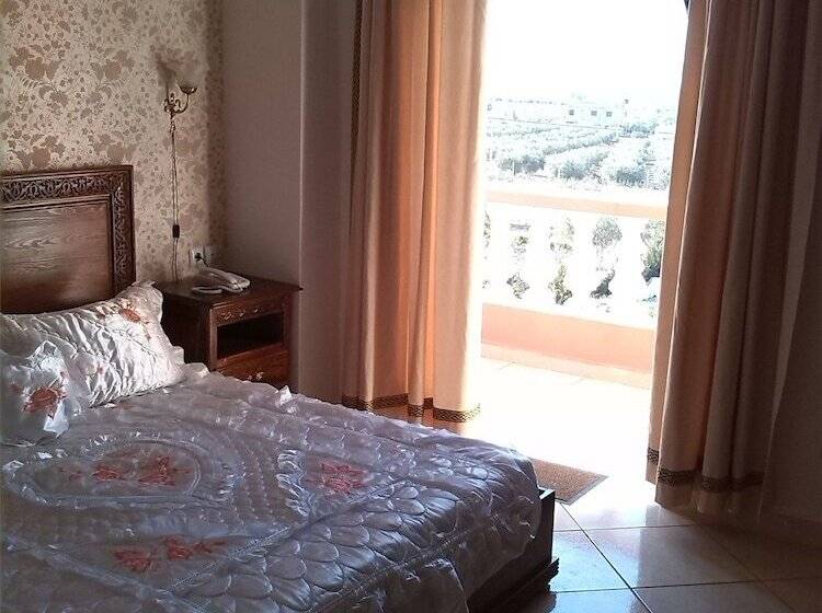 Riad Firdaous Achark