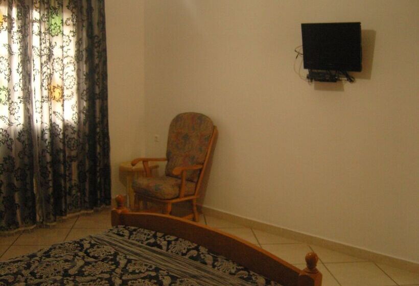 Riad Firdaous Achark