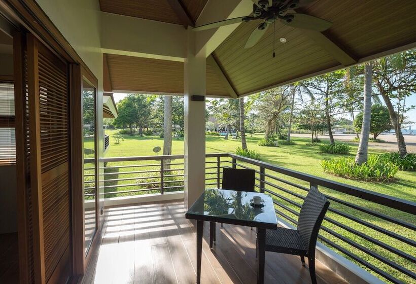 Solina Beach & Nature Resort