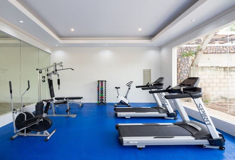 Solina Beach & Nature Resort