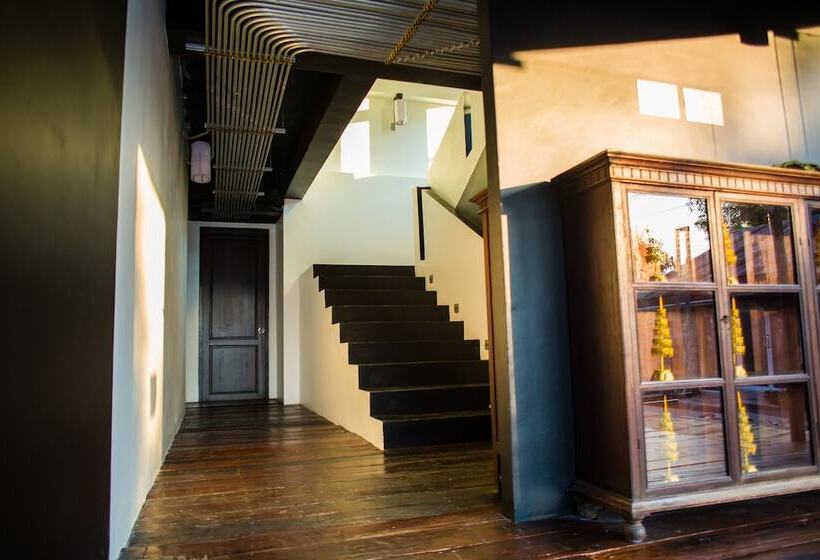 Trat 101 Hotel   Sha Certified