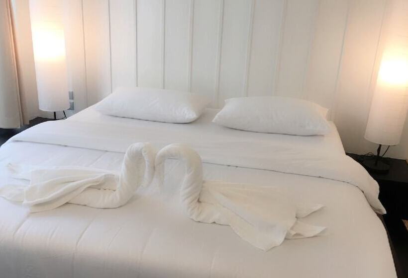 Trat 101 Hotel   Sha Certified