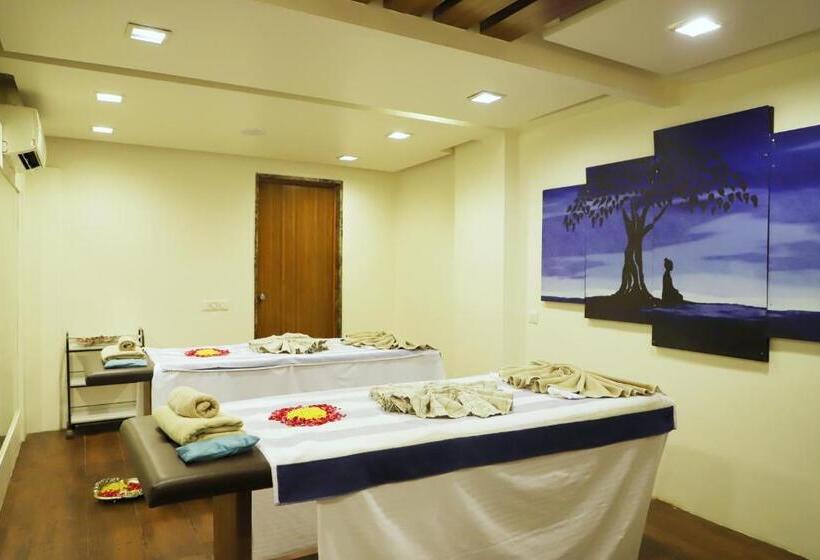 Boulevard 9 Luxury Resort & Spa