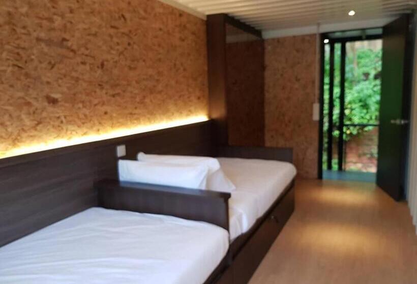 فندق Casa Hill Resort