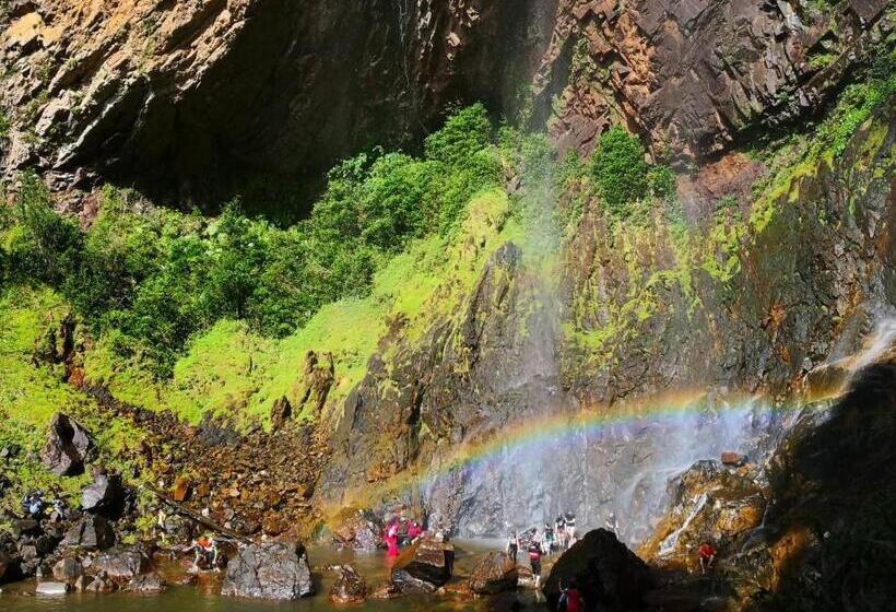 فندق Casa Hill Resort