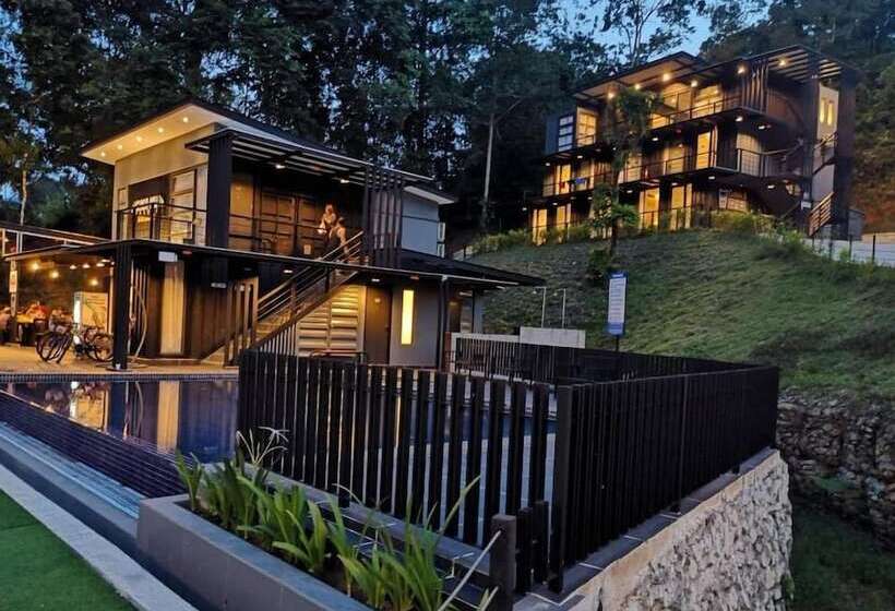 فندق Casa Hill Resort