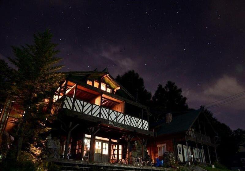 Hotel Spa Lodge Redwood Inn