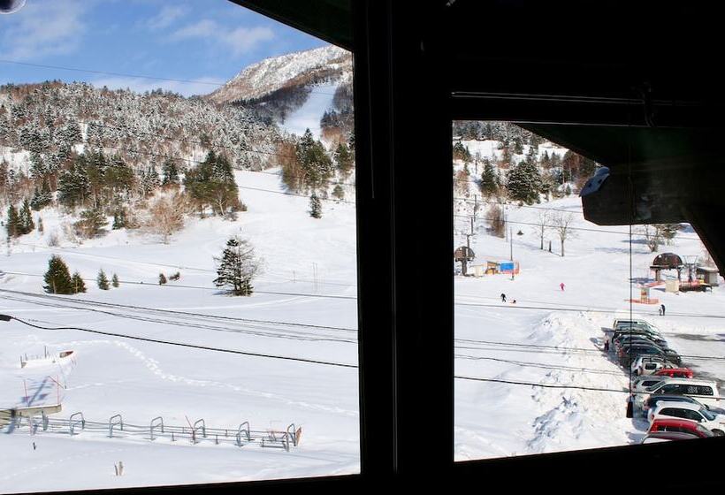 Hotel Spa Lodge Redwood Inn