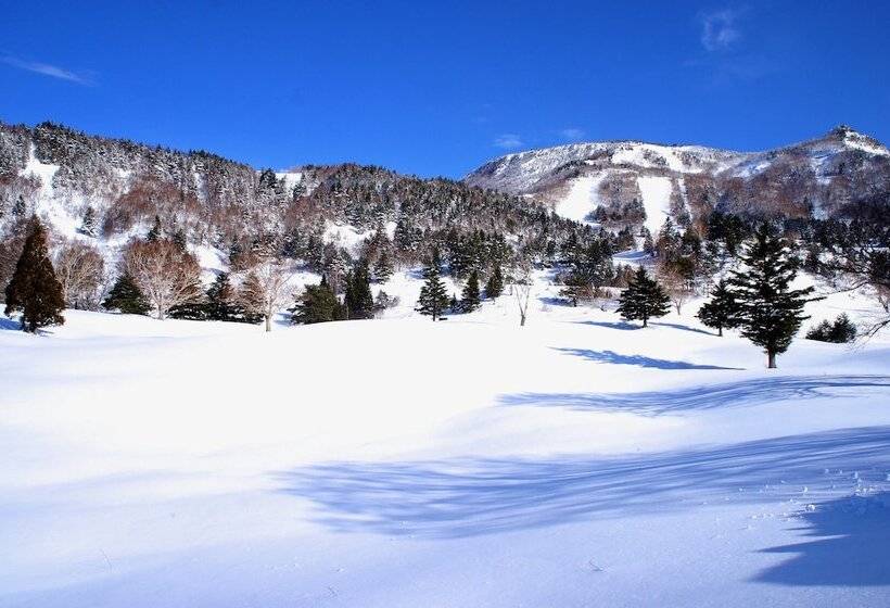 Hotel Spa Lodge Redwood Inn