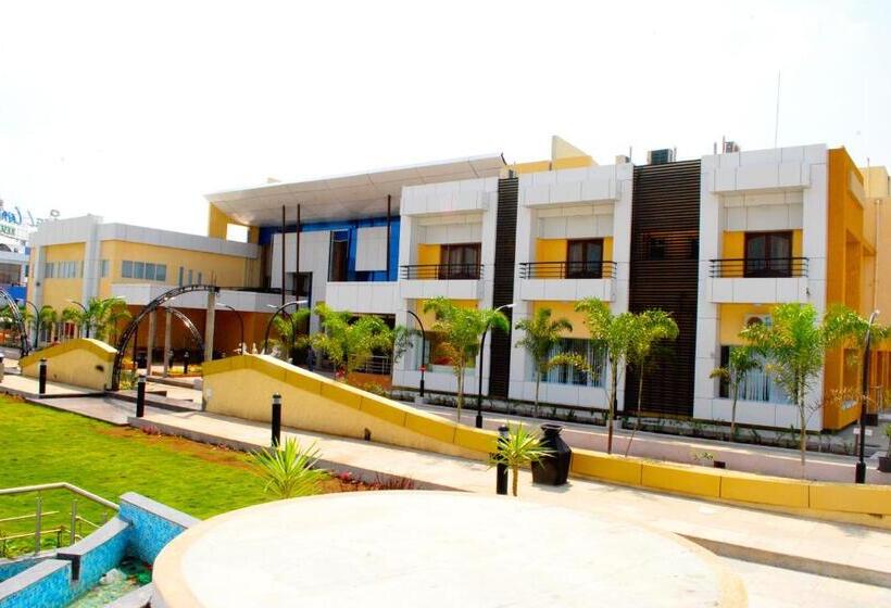 Palette Resorts  Carnival Resort