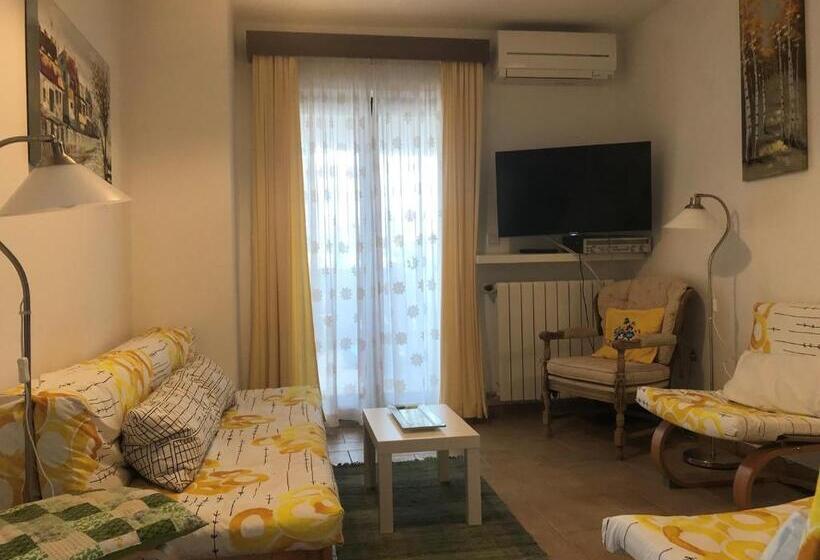 פנסיון Villa Betiga