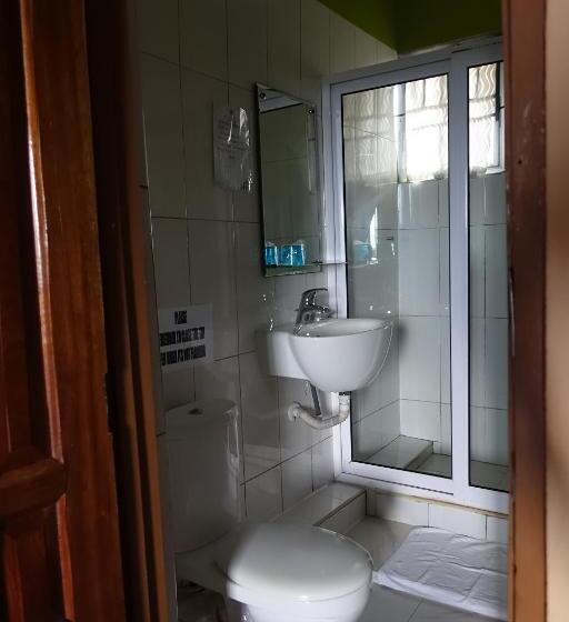 تختخواب و صبحانه Cheers Guesthouse