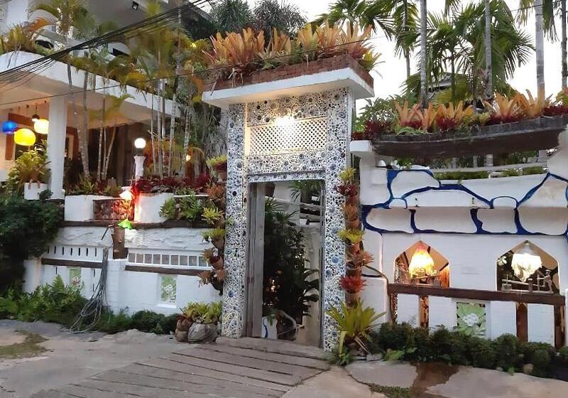 هتل Banthorphan Resort