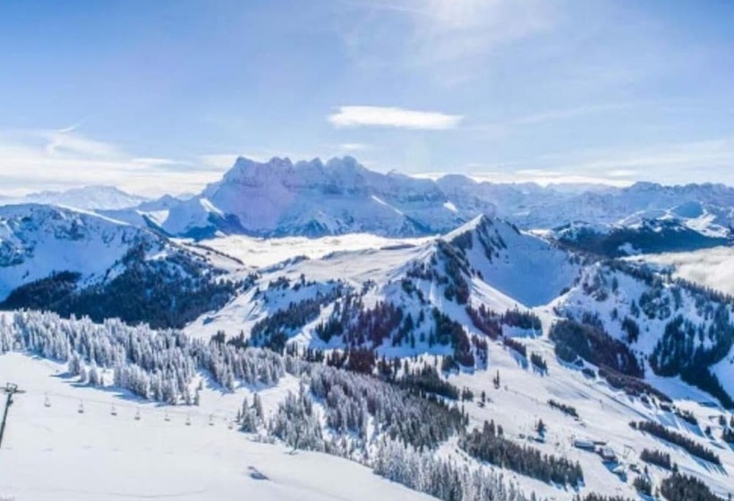 Отель Des Portes Du Soleil