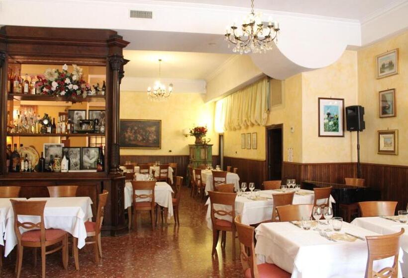 ホテル La Locanda Del Borgo