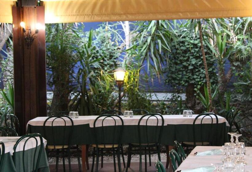 ホテル La Locanda Del Borgo