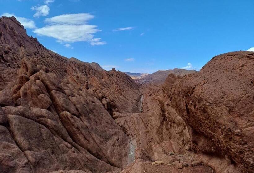 هتل Maison D Hôte La Vallée Des Figues