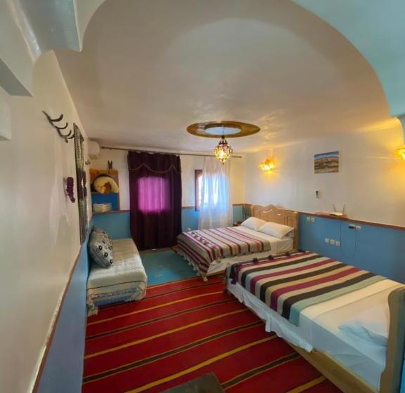 هتل Maison D Hôte La Vallée Des Figues