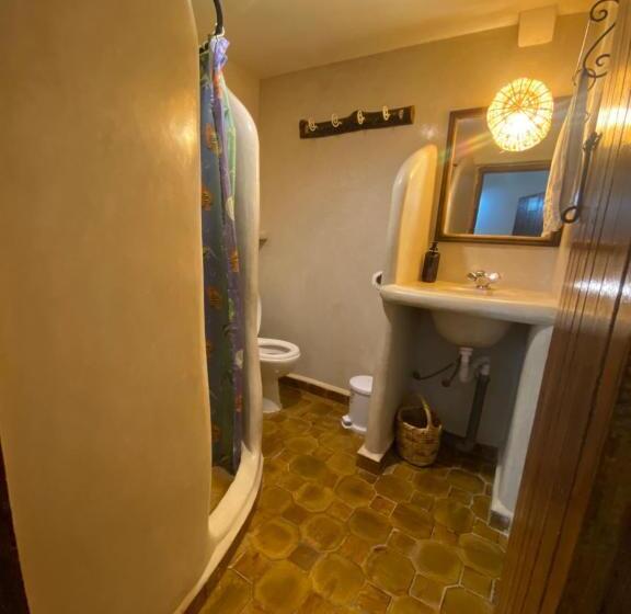 هتل Maison D Hôte La Vallée Des Figues