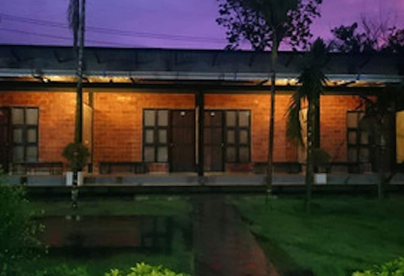 酒店 Sangkhlakiri Resort