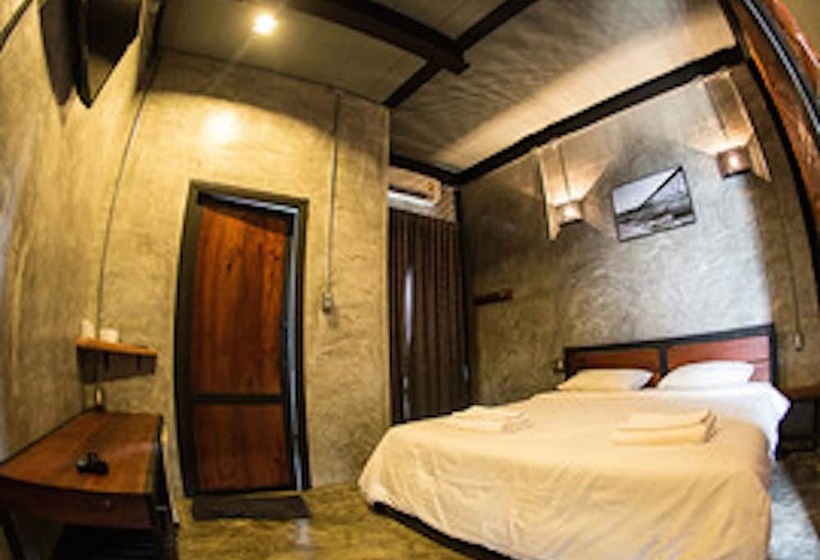 酒店 Sangkhlakiri Resort