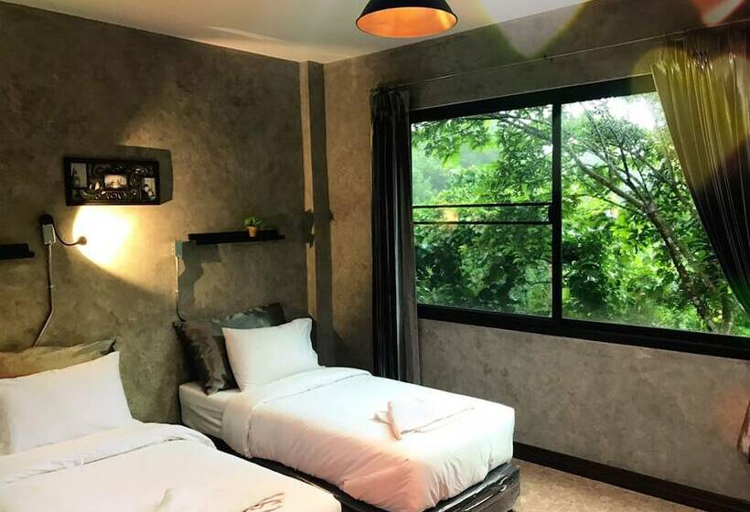 酒店 Sut Jai House