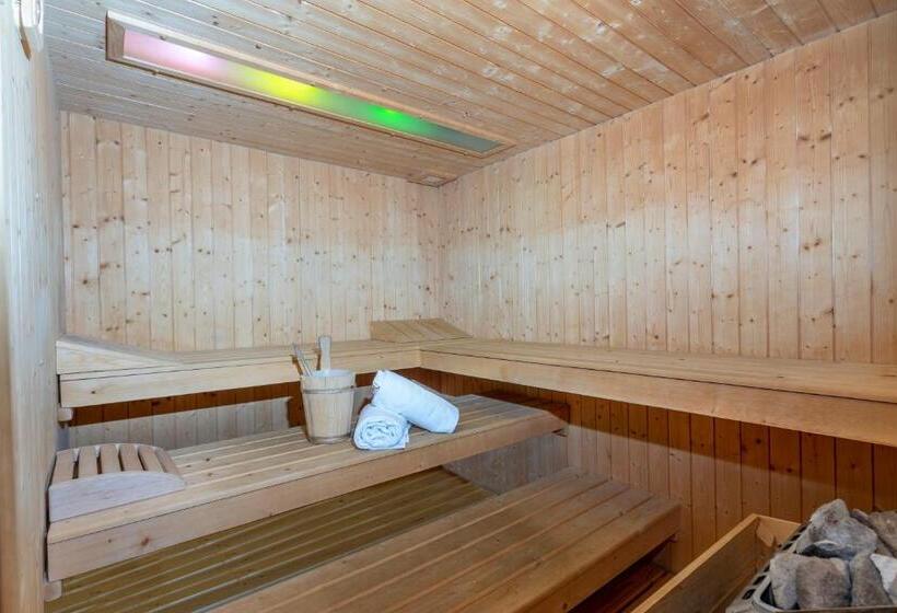 Отель Valbruna Inn Bed & Breakfast