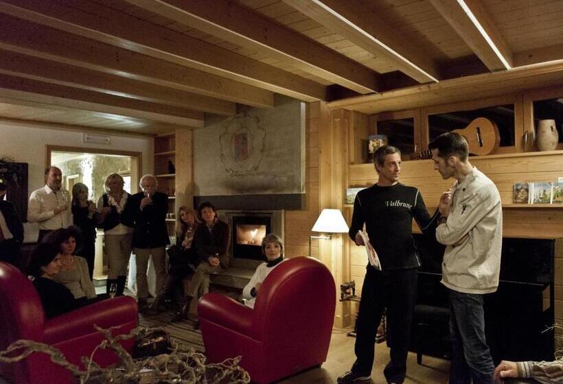 Отель Valbruna Inn Bed & Breakfast