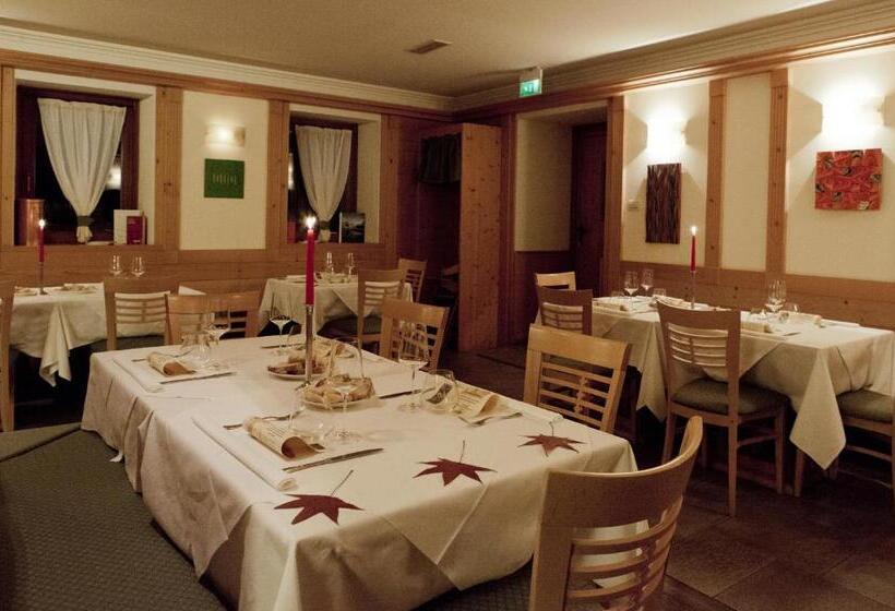 Отель Valbruna Inn Bed & Breakfast