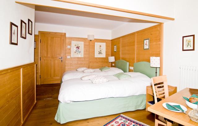 Отель Valbruna Inn Bed & Breakfast