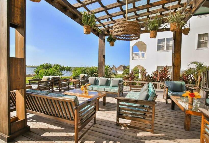 Umaya Resort & Adventures