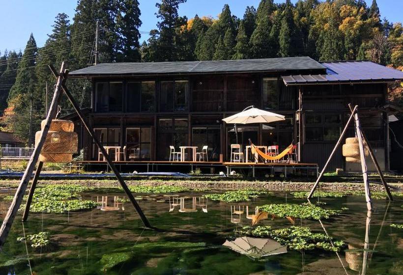 فندق صغير Shirakawago Terrace