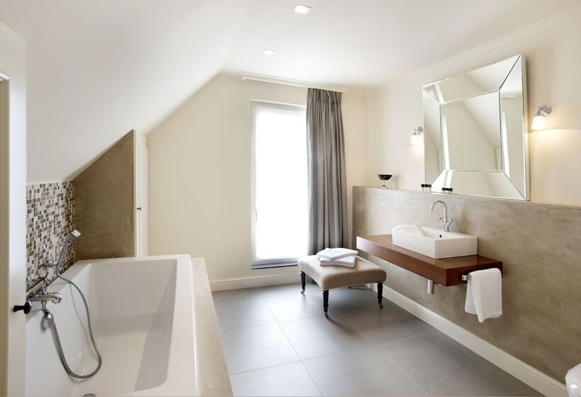 مبيت وإفطار Villa Reynaert