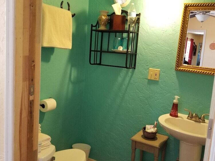 Casa Azul Bed & Breakfast