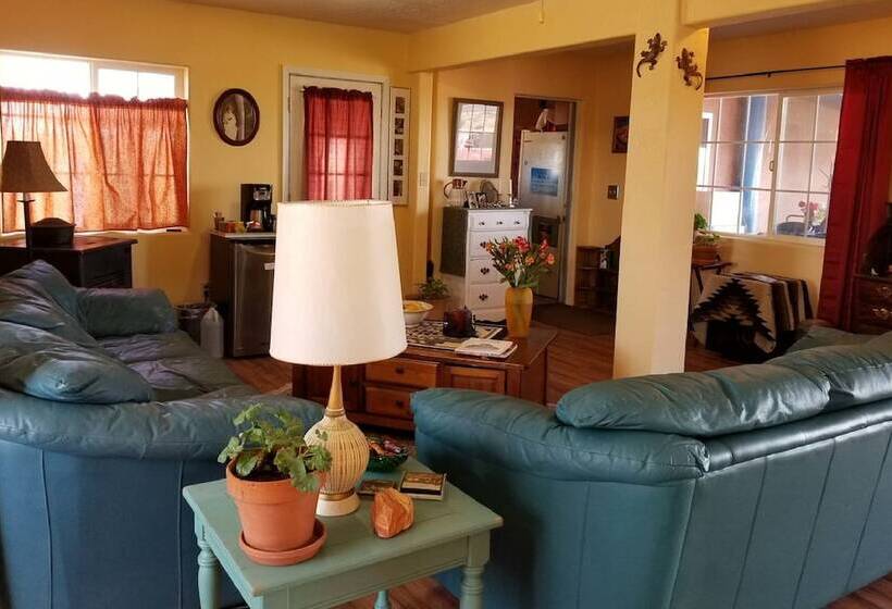 Casa Azul Bed & Breakfast