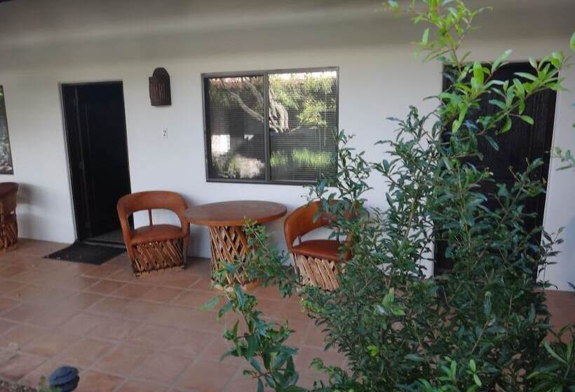 Casa De San Pedro Bed & Breakfast